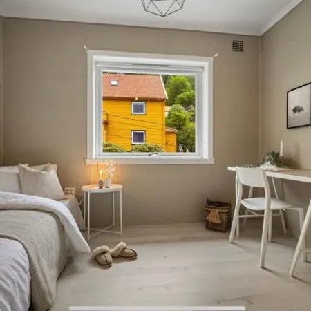 Apartment Flott Sentral 3 Roms Leilighet